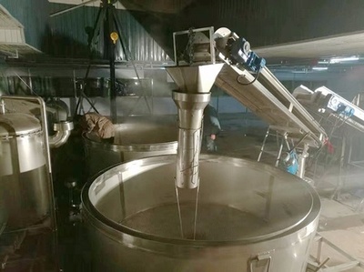 大型釀酒設備層 高效、安全與創新的釀酒工藝